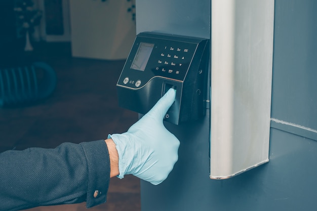 Cerraduras electrónicas: Guía completa de instalación y ventajas 4 Cerradura